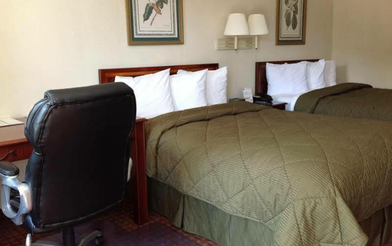 Quality Inn Goose Creek - Charleston Buitenkant foto